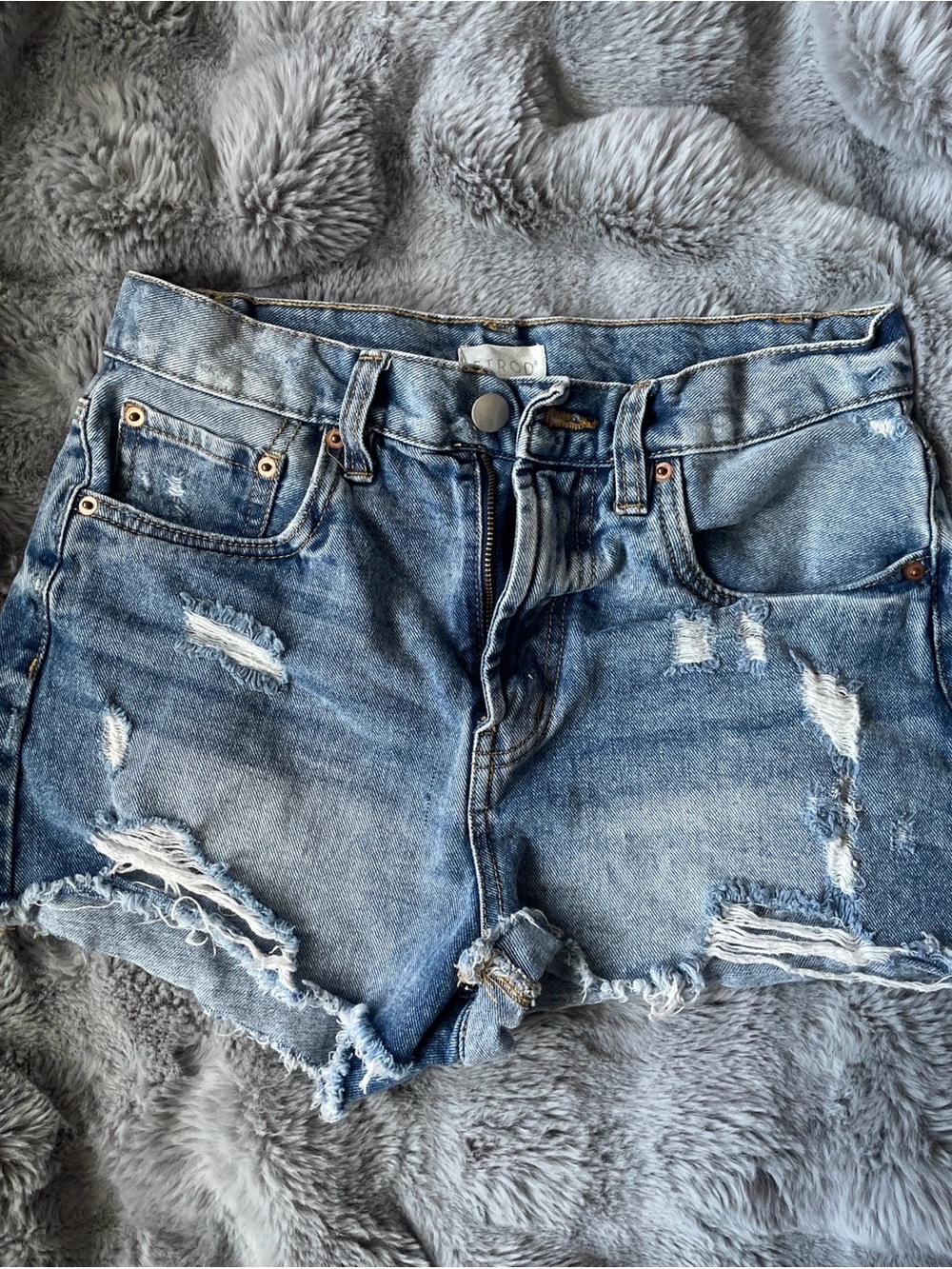 RETROD Distressed Women's 100% Cotton Denim Shorts - Blue (size 27)